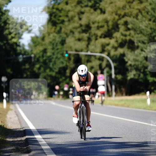 07.09.2025 - 19. Norderstedt Triathlon Michael Burmester http://msf.ph/oto/8837361 07.09.2025 14:16:50 Radfahren 993 meine-sportfotos.de