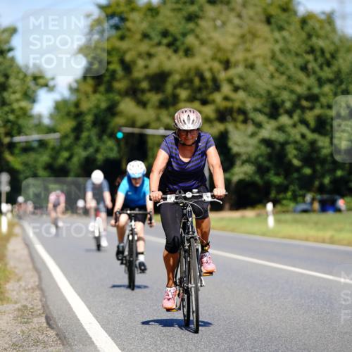 07.09.2025 - 19. Norderstedt Triathlon Michael Burmester http://msf.ph/oto/8837380 07.09.2025 12:54:03 Radfahren 214, 264, 270, 321, 349, 350 meine-sportfotos.de