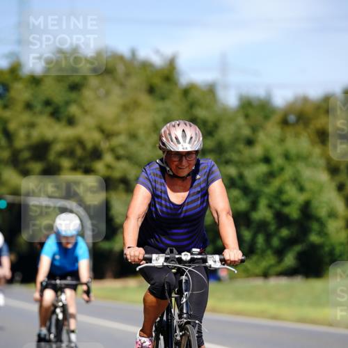 07.09.2025 - 19. Norderstedt Triathlon Michael Burmester http://msf.ph/oto/8837383 07.09.2025 12:54:04 Radfahren 214, 264, 321, 349, 350 meine-sportfotos.de
