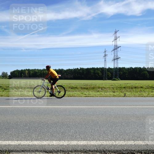 07.09.2025 - 19. Norderstedt Triathlon Michael Burmester http://msf.ph/oto/8837395 07.09.2025 12:02:50 Radfahren 210, 728, 780, 851 meine-sportfotos.de