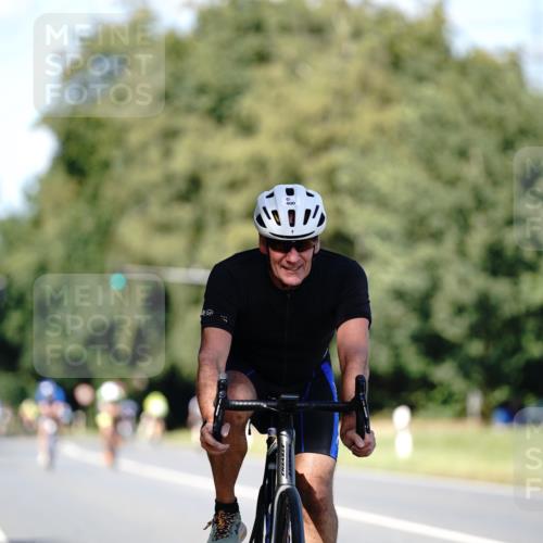 07.09.2025 - 19. Norderstedt Triathlon Michael Burmester http://msf.ph/oto/8837409 07.09.2025 14:17:17 Radfahren 400, 420, 981 meine-sportfotos.de