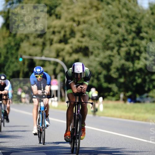 07.09.2025 - 19. Norderstedt Triathlon Michael Burmester http://msf.ph/oto/8837417 07.09.2025 14:17:23 Radfahren 364, 373, 1009, 1469 meine-sportfotos.de