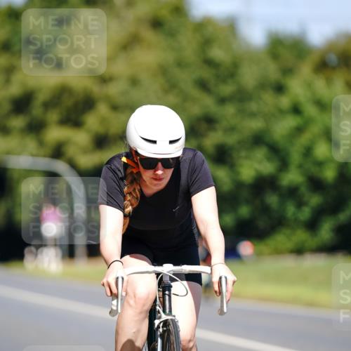 07.09.2025 - 19. Norderstedt Triathlon Michael Burmester http://msf.ph/oto/8837425 07.09.2025 12:54:39 Radfahren 842 meine-sportfotos.de