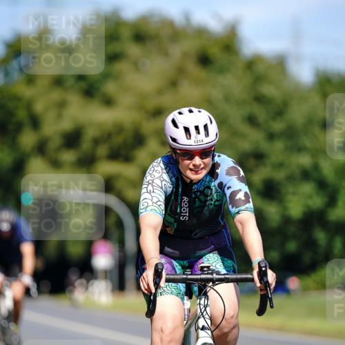 07.09.2025 - 19. Norderstedt Triathlon Michael Burmester http://msf.ph/oto/8837442 07.09.2025 12:54:48 Radfahren 360, 1214 meine-sportfotos.de