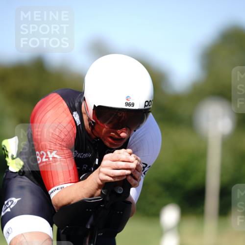 07.09.2025 - 19. Norderstedt Triathlon Michael Burmester http://msf.ph/oto/8837454 07.09.2025 14:17:34 Radfahren 427, 969 meine-sportfotos.de