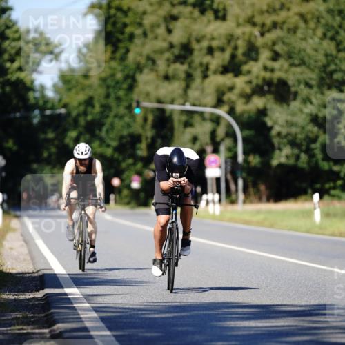 07.09.2025 - 19. Norderstedt Triathlon Michael Burmester http://msf.ph/oto/8837467 07.09.2025 14:17:49 Radfahren 1036 meine-sportfotos.de