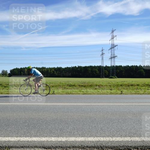 07.09.2025 - 19. Norderstedt Triathlon Michael Burmester http://msf.ph/oto/8837476 07.09.2025 12:02:58 Radfahren 253, 826 meine-sportfotos.de