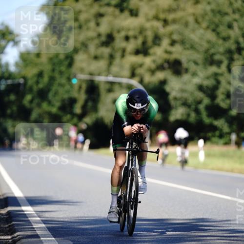 07.09.2025 - 19. Norderstedt Triathlon Michael Burmester http://msf.ph/oto/8837483 07.09.2025 14:17:54 Radfahren 395, 1014, 1036 meine-sportfotos.de