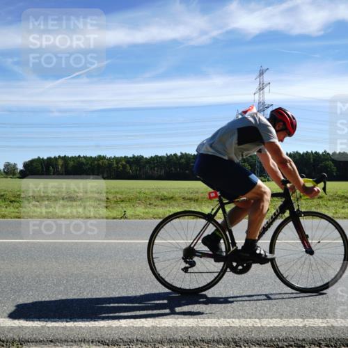 07.09.2025 - 19. Norderstedt Triathlon Michael Burmester http://msf.ph/oto/8837485 07.09.2025 12:02:58 Radfahren 253, 826 meine-sportfotos.de