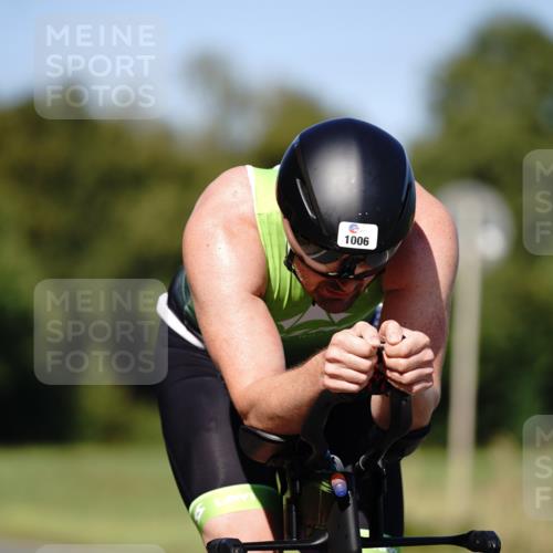 07.09.2025 - 19. Norderstedt Triathlon Michael Burmester http://msf.ph/oto/8837506 07.09.2025 14:18:15 Radfahren 1006 meine-sportfotos.de
