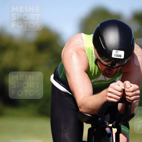 07.09.2025 - 19. Norderstedt Triathlon Michael Burmester http://msf.ph/oto/8837508 07.09.2025 14:18:15 Radfahren 1006 meine-sportfotos.de