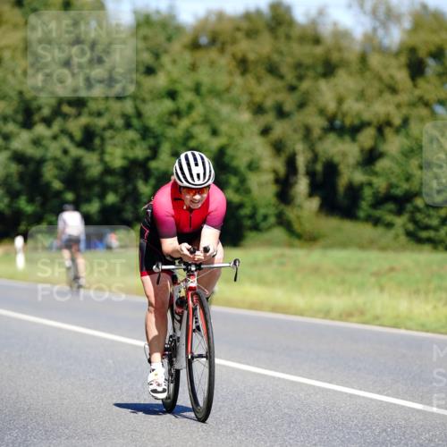 07.09.2025 - 19. Norderstedt Triathlon Michael Burmester http://msf.ph/oto/8837512 07.09.2025 12:55:12 Radfahren 295, 320, 804, 1328 meine-sportfotos.de