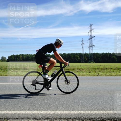 07.09.2025 - 19. Norderstedt Triathlon Michael Burmester http://msf.ph/oto/8837523 07.09.2025 12:03:02 Radfahren 207, 253, 282 meine-sportfotos.de