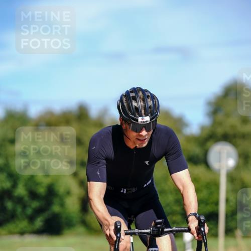 07.09.2025 - 19. Norderstedt Triathlon Michael Burmester http://msf.ph/oto/8837525 07.09.2025 12:55:14 Radfahren 295, 320, 804, 1328 meine-sportfotos.de