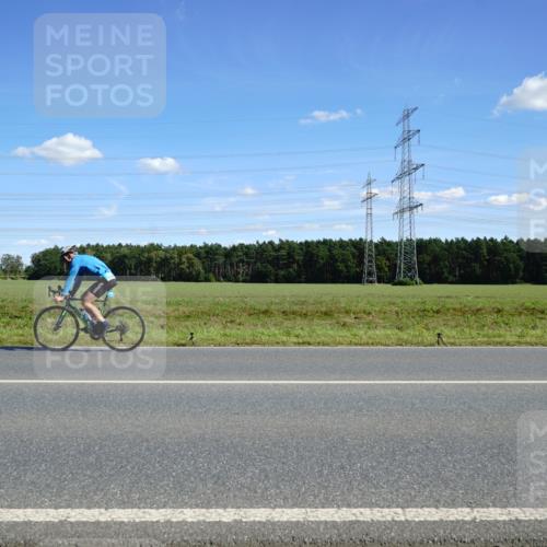 07.09.2025 - 19. Norderstedt Triathlon Michael Burmester http://msf.ph/oto/8837538 07.09.2025 14:10:42 Radfahren 876, 999, 1421 meine-sportfotos.de