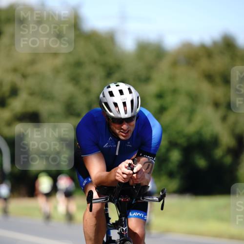07.09.2025 - 19. Norderstedt Triathlon Michael Burmester http://msf.ph/oto/8837558 07.09.2025 14:18:31 Radfahren 994 meine-sportfotos.de