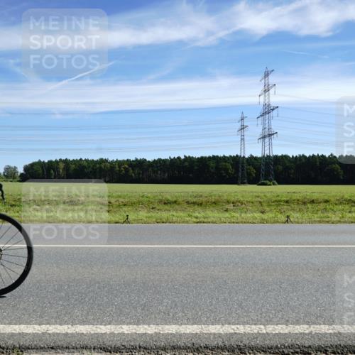 07.09.2025 - 19. Norderstedt Triathlon Michael Burmester http://msf.ph/oto/8837560 07.09.2025 12:03:04 Radfahren 207, 253, 282, 1244, 1247 meine-sportfotos.de