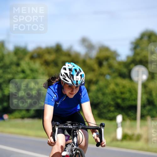07.09.2025 - 19. Norderstedt Triathlon Michael Burmester http://msf.ph/oto/8837562 07.09.2025 12:55:28 Radfahren 332, 359 meine-sportfotos.de