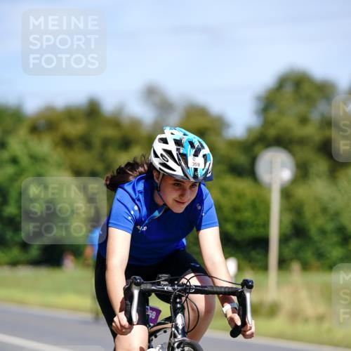07.09.2025 - 19. Norderstedt Triathlon Michael Burmester http://msf.ph/oto/8837565 07.09.2025 12:55:28 Radfahren 332, 359 meine-sportfotos.de