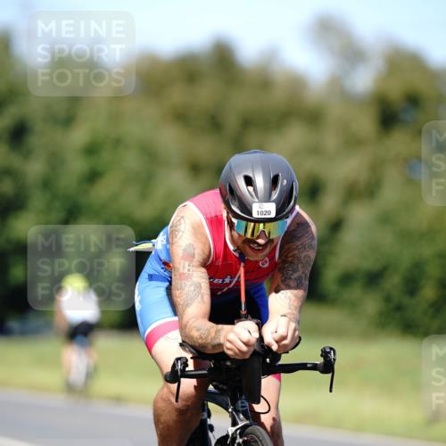 07.09.2025 - 19. Norderstedt Triathlon Michael Burmester http://msf.ph/oto/8837588 07.09.2025 14:18:54 Radfahren 984, 1020 meine-sportfotos.de