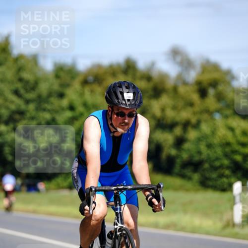 07.09.2025 - 19. Norderstedt Triathlon Michael Burmester http://msf.ph/oto/8837608 07.09.2025 12:55:36 Radfahren 750 meine-sportfotos.de