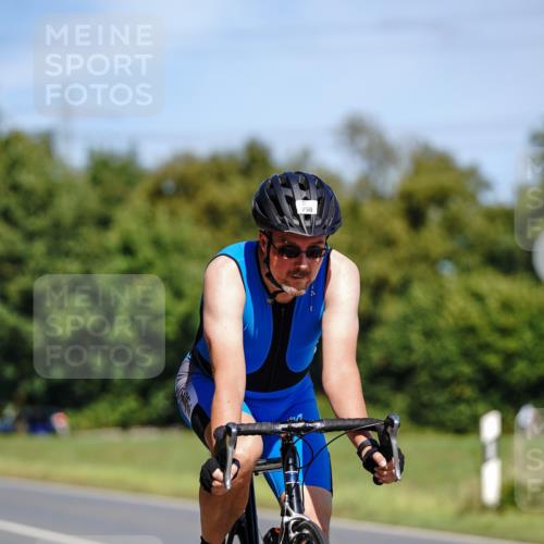 07.09.2025 - 19. Norderstedt Triathlon Michael Burmester http://msf.ph/oto/8837611 07.09.2025 12:55:36 Radfahren 750 meine-sportfotos.de