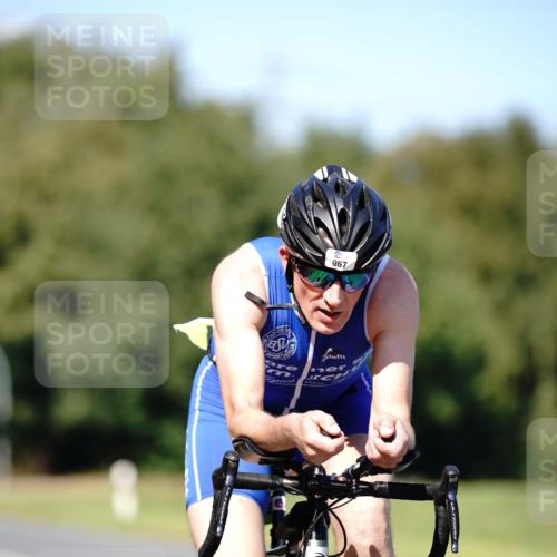 07.09.2025 - 19. Norderstedt Triathlon Michael Burmester http://msf.ph/oto/8837613 07.09.2025 14:19:00 Radfahren 967, 984 meine-sportfotos.de