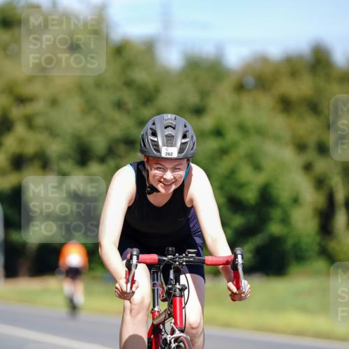 07.09.2025 - 19. Norderstedt Triathlon Michael Burmester http://msf.ph/oto/8837621 07.09.2025 12:55:42 Radfahren 262, 1353 meine-sportfotos.de