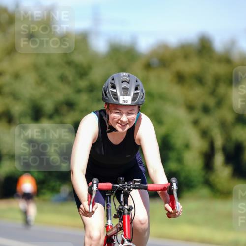 07.09.2025 - 19. Norderstedt Triathlon Michael Burmester http://msf.ph/oto/8837624 07.09.2025 12:55:42 Radfahren 262, 1353 meine-sportfotos.de