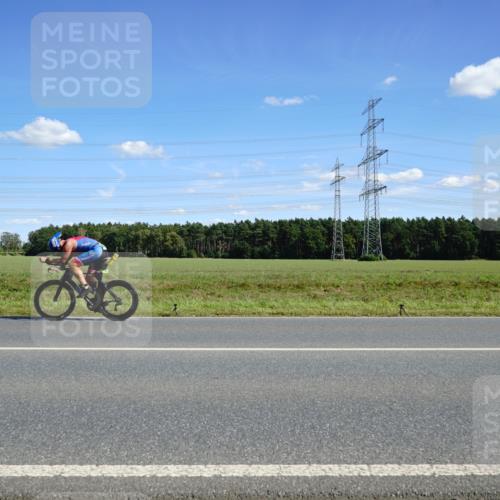 07.09.2025 - 19. Norderstedt Triathlon Michael Burmester http://msf.ph/oto/8837643 07.09.2025 14:11:18 Radfahren 1466 meine-sportfotos.de