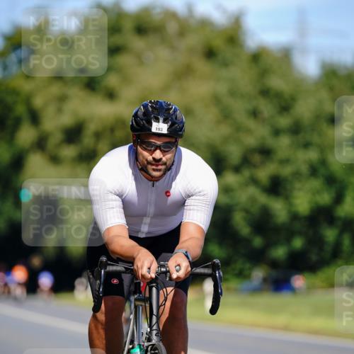 07.09.2025 - 19. Norderstedt Triathlon Michael Burmester http://msf.ph/oto/8837650 07.09.2025 12:55:50 Radfahren 193, 206 meine-sportfotos.de