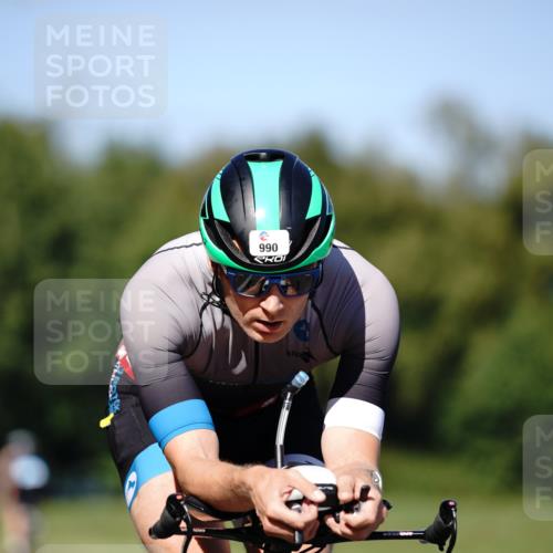 07.09.2025 - 19. Norderstedt Triathlon Michael Burmester http://msf.ph/oto/8837669 07.09.2025 14:19:40 Radfahren 959, 960, 990, 992 meine-sportfotos.de