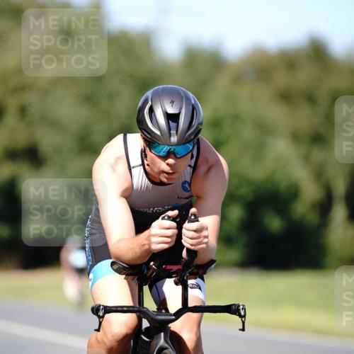 07.09.2025 - 19. Norderstedt Triathlon Michael Burmester http://msf.ph/oto/8837675 07.09.2025 14:19:41 Radfahren 959, 960, 961, 990, 992 meine-sportfotos.de