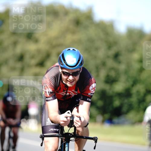 07.09.2025 - 19. Norderstedt Triathlon Michael Burmester http://msf.ph/oto/8837679 07.09.2025 14:19:43 Radfahren 959, 961, 992 meine-sportfotos.de