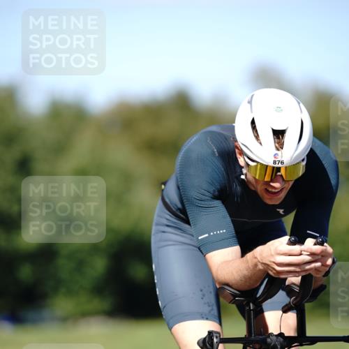 07.09.2025 - 19. Norderstedt Triathlon Michael Burmester http://msf.ph/oto/8837711 07.09.2025 14:20:00 Radfahren 876, 989, 1457, 1468 meine-sportfotos.de