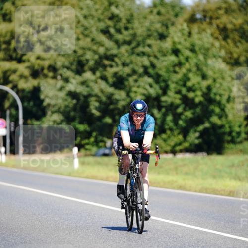 07.09.2025 - 19. Norderstedt Triathlon Michael Burmester http://msf.ph/oto/8837730 07.09.2025 12:56:13 Radfahren 171, 336, 337 meine-sportfotos.de