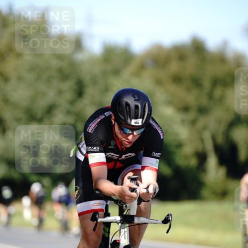 07.09.2025 - 19. Norderstedt Triathlon Michael Burmester http://msf.ph/oto/8837732 07.09.2025 14:20:12 Radfahren 388, 986, 1005, 1010 meine-sportfotos.de