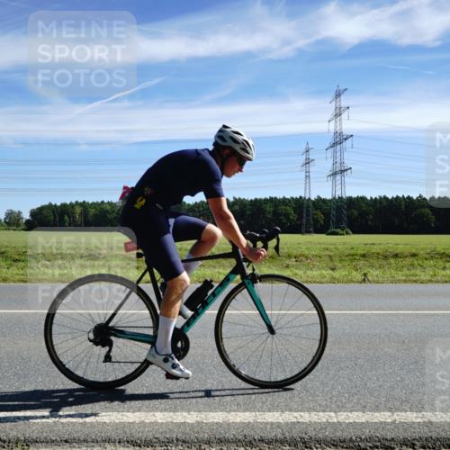 07.09.2025 - 19. Norderstedt Triathlon Michael Burmester http://msf.ph/oto/8837768 07.09.2025 12:03:43 Radfahren 1241 meine-sportfotos.de