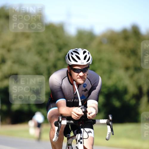 07.09.2025 - 19. Norderstedt Triathlon Michael Burmester http://msf.ph/oto/8837775 07.09.2025 14:20:58 Radfahren 991, 1007 meine-sportfotos.de