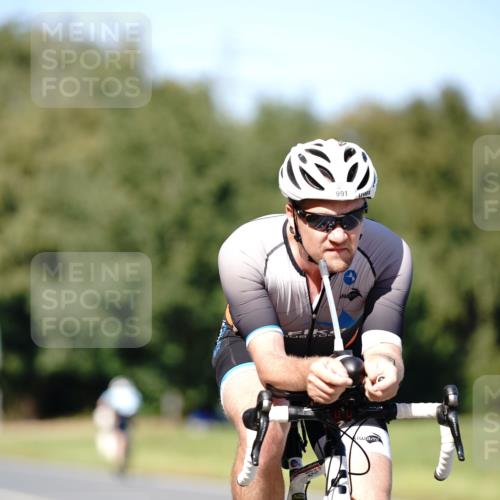 07.09.2025 - 19. Norderstedt Triathlon Michael Burmester http://msf.ph/oto/8837777 07.09.2025 14:20:58 Radfahren 991, 1007 meine-sportfotos.de