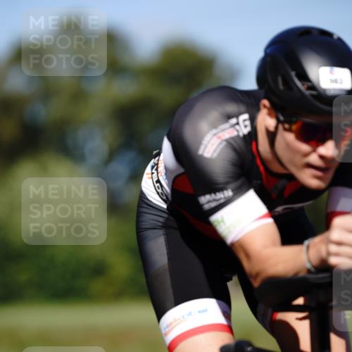 07.09.2025 - 19. Norderstedt Triathlon Michael Burmester http://msf.ph/oto/8837851 07.09.2025 14:22:35 Radfahren 911, 983, 1032 meine-sportfotos.de
