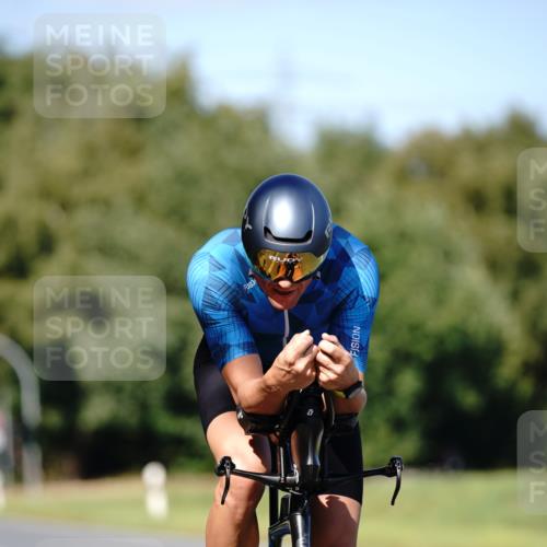 07.09.2025 - 19. Norderstedt Triathlon Michael Burmester http://msf.ph/oto/8837860 07.09.2025 14:22:46 Radfahren 880, 975, 1028 meine-sportfotos.de