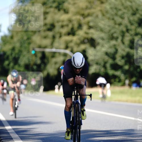 07.09.2025 - 19. Norderstedt Triathlon Michael Burmester http://msf.ph/oto/8837873 07.09.2025 14:22:50 Radfahren 369, 975, 997, 1028 meine-sportfotos.de