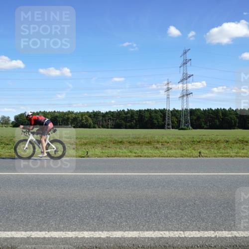 07.09.2025 - 19. Norderstedt Triathlon Michael Burmester http://msf.ph/oto/8837880 07.09.2025 14:12:42 Radfahren 888 meine-sportfotos.de