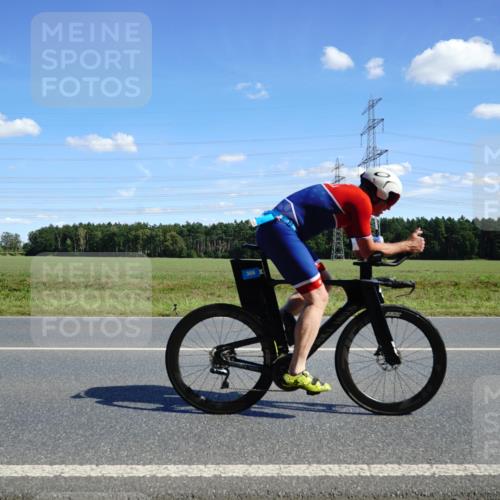 07.09.2025 - 19. Norderstedt Triathlon Michael Burmester http://msf.ph/oto/8837911 07.09.2025 14:13:04 Radfahren 366 meine-sportfotos.de