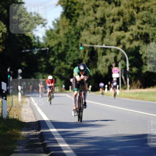 07.09.2025 - 19. Norderstedt Triathlon Michael Burmester http://msf.ph/oto/8837930 07.09.2025 14:23:38 Radfahren 1502 meine-sportfotos.de