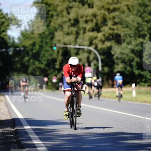 07.09.2025 - 19. Norderstedt Triathlon Michael Burmester http://msf.ph/oto/8837935 07.09.2025 14:23:42 Radfahren 366, 1502 meine-sportfotos.de