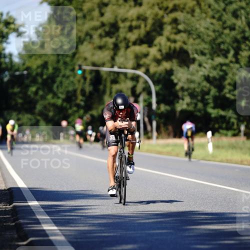07.09.2025 - 19. Norderstedt Triathlon Michael Burmester http://msf.ph/oto/8837939 07.09.2025 14:23:47 Radfahren 366, 962 meine-sportfotos.de