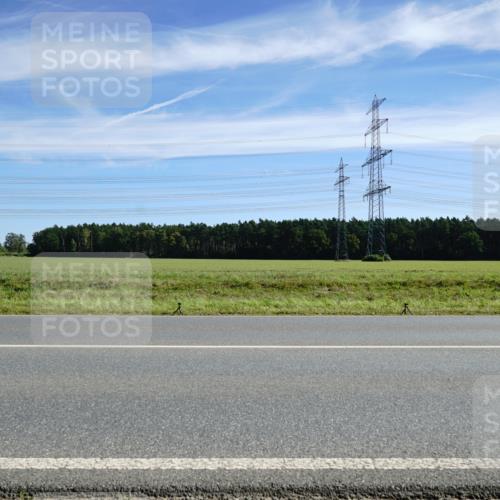 07.09.2025 - 19. Norderstedt Triathlon Michael Burmester http://msf.ph/oto/8837944 07.09.2025 12:04:41 Radfahren 715, 860 meine-sportfotos.de