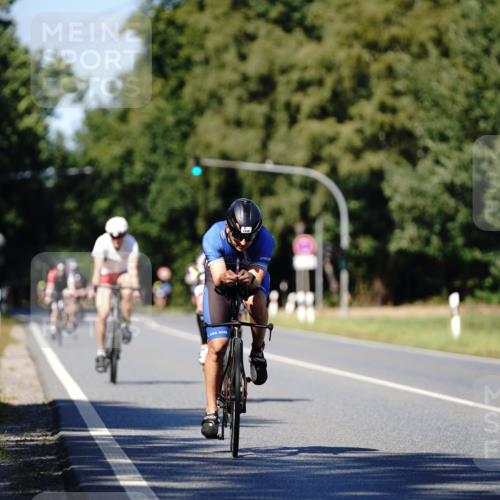 07.09.2025 - 19. Norderstedt Triathlon Michael Burmester http://msf.ph/oto/8837954 07.09.2025 14:24:00 Radfahren 985, 1039 meine-sportfotos.de